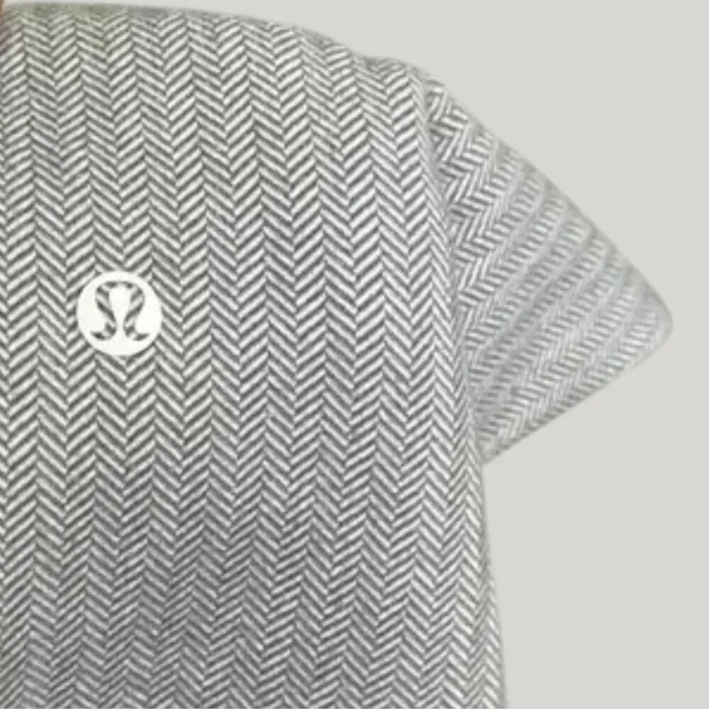 Lululemon Jet Crop Slim Herringbone - Size 6 - White Slate